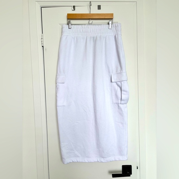 NEW Forever 21 White Midi Pencil Sweat Skirt M/L - Picture 4 of 9